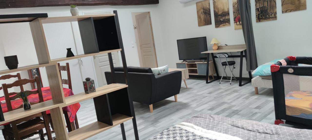 Loft Marie-Stuart Apartamento Wassy Exterior foto